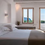 Milia Gi Πολλώνια