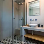 Milia Gi *